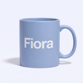 ספל קרמיקה תכלת עם הלוגו Fiora
